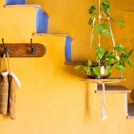Casa De Pueblo Cantallops