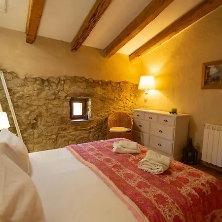 Casa De Pueblo Nyaraló *